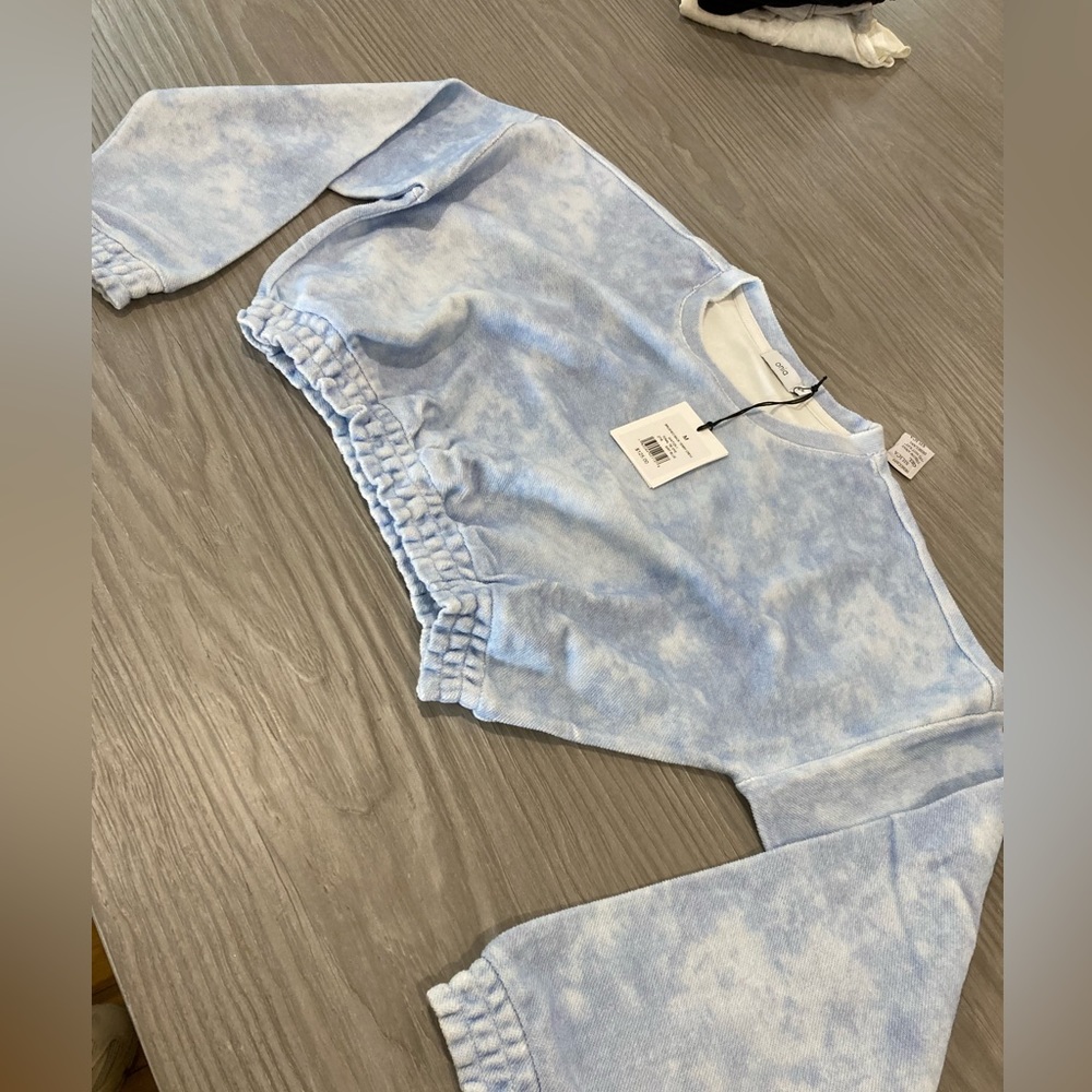 Onia sweatshirt